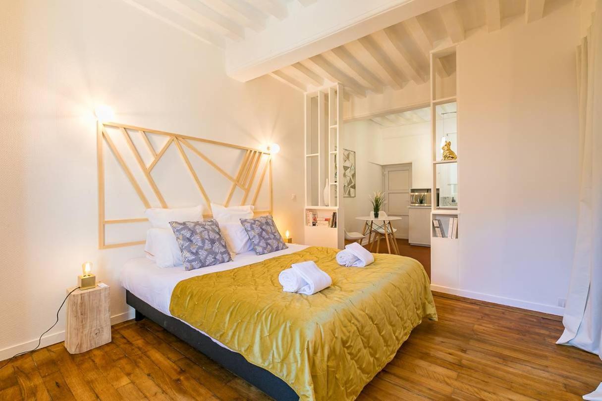 Appartement Terrasse Godrans En Plein Coeur De